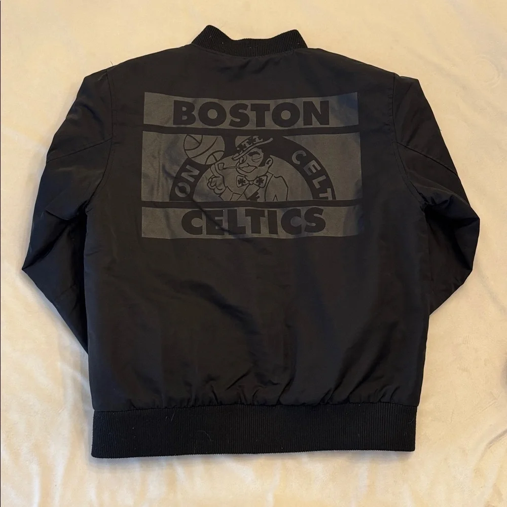 Big Kids Celtics Black Bomber Jacket, sz 14/16